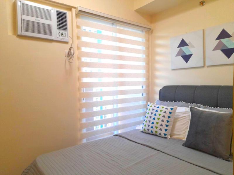 Laureano Di Trevi Tower Aparthotel Манила Екстериор снимка